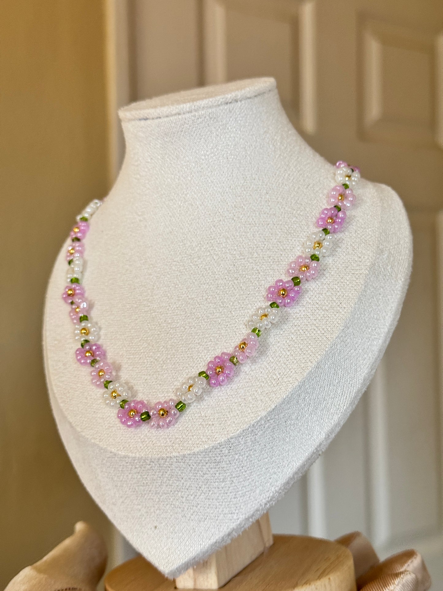 Flower design beaded Necklace