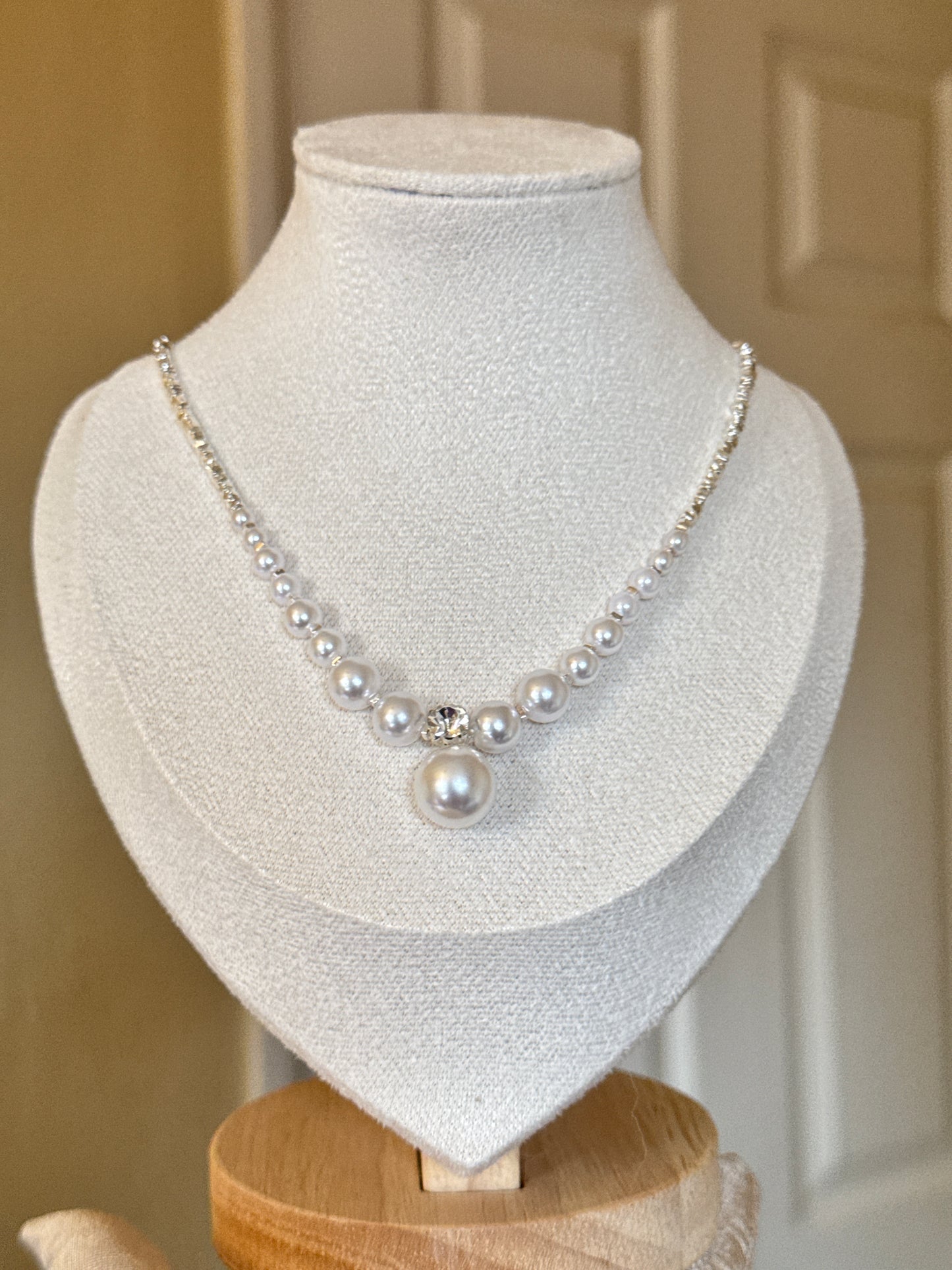 Pearl Silver beads Necklace