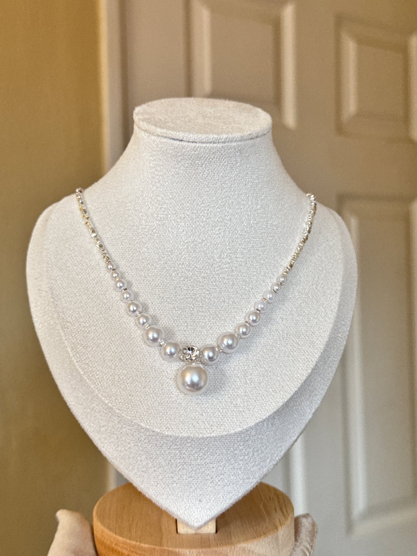 Pearl Silver beads Necklace