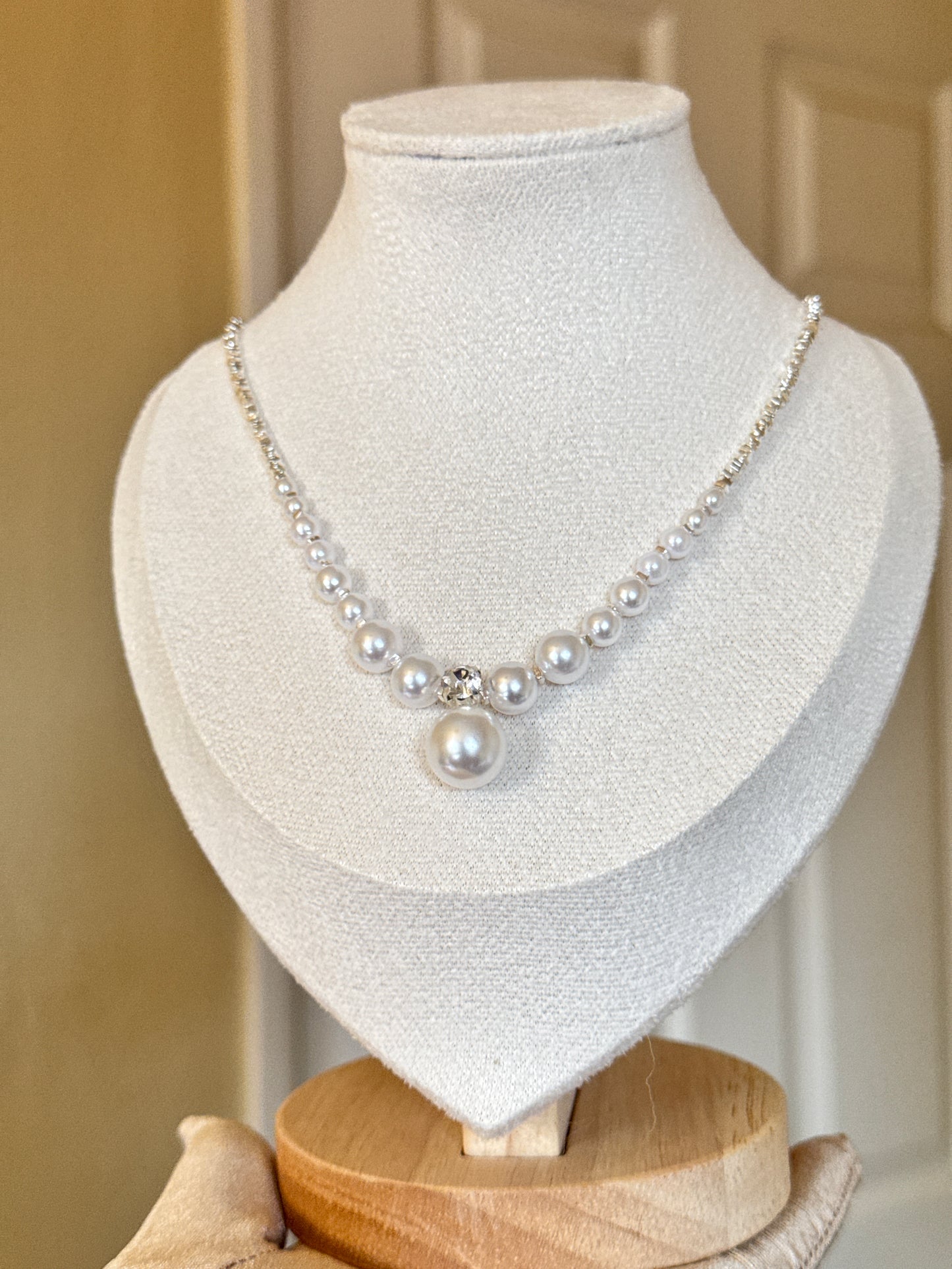 Pearl Silver beads Necklace