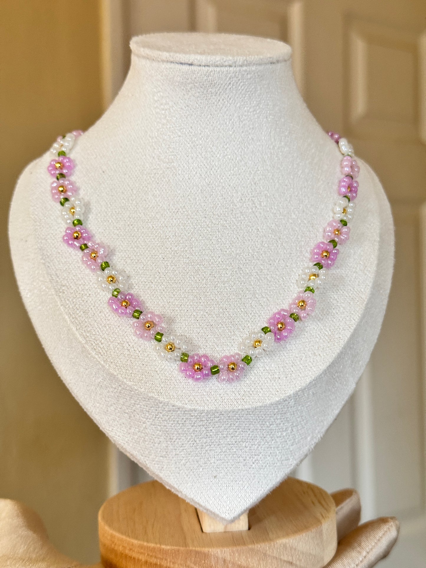 Flower design beaded Necklace