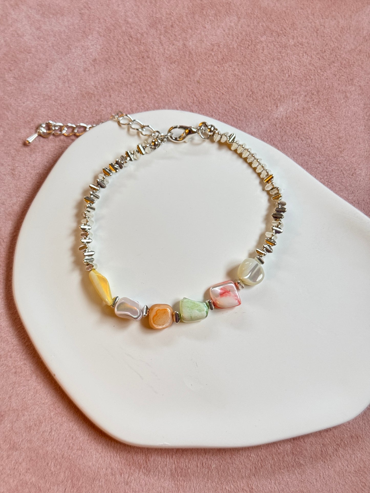 Colorful Natural Stone Crushed Silver Stitched Double-Layered Pearl Necklace and bracelet sets for Women