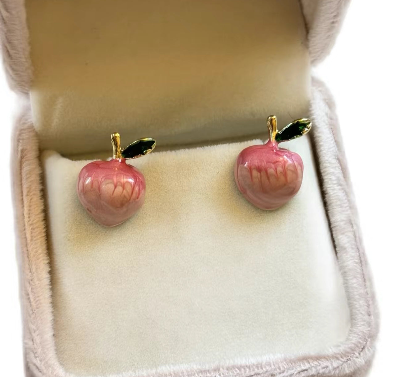sweet peach earrings