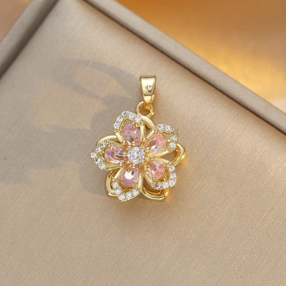 Pendant Flower Necklace