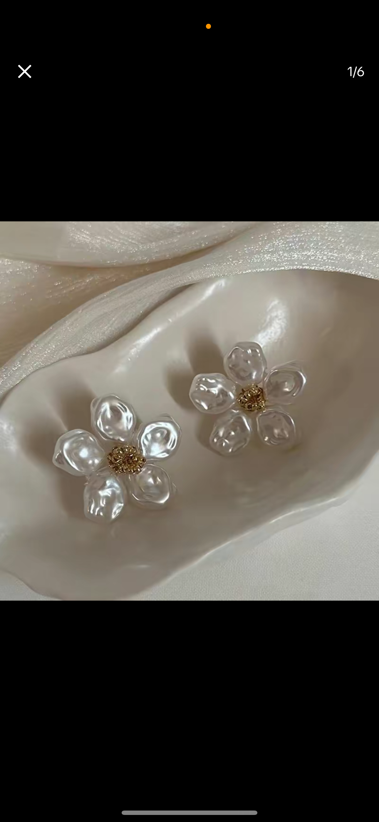 Flower pearl earrings for women