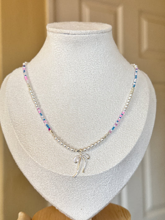 Silver bow beaded & pearl Necklace