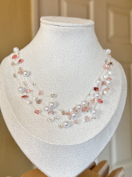 Pink natural stone pearl beaded necklace